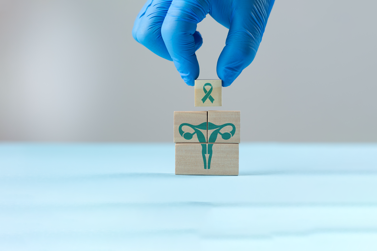 HPV, Τεστ Παπανικολάου και Κολποσκόπηση: Πότε χρειάζονται και ποια είναι η διαφορά